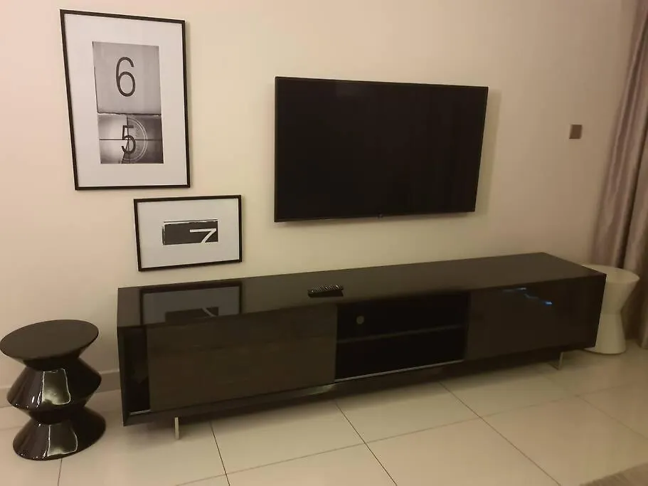 1Br Luxurious Paramount Apt Dubai United Arab Emirates